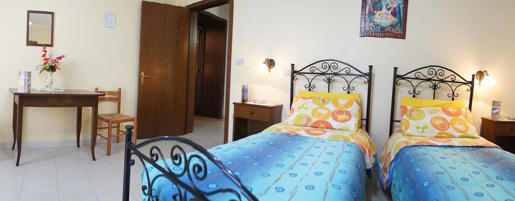 Albergo Vittoria Taviano  Zewnętrze zdjęcie