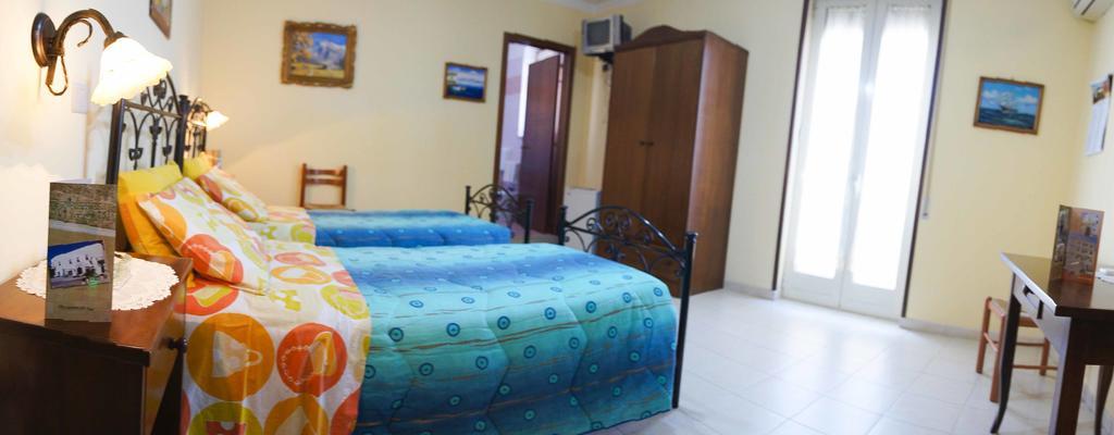 Albergo Vittoria Taviano  Zewnętrze zdjęcie