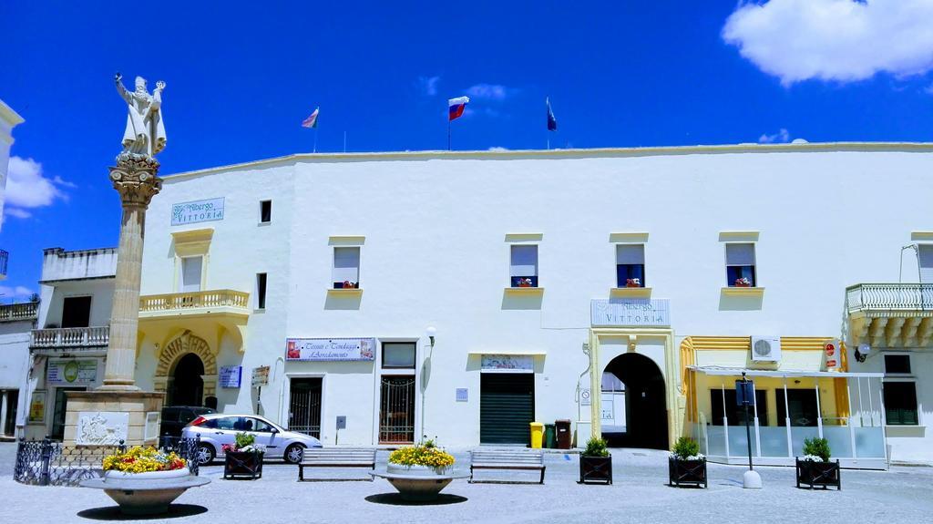 Albergo Vittoria Taviano  Zewnętrze zdjęcie