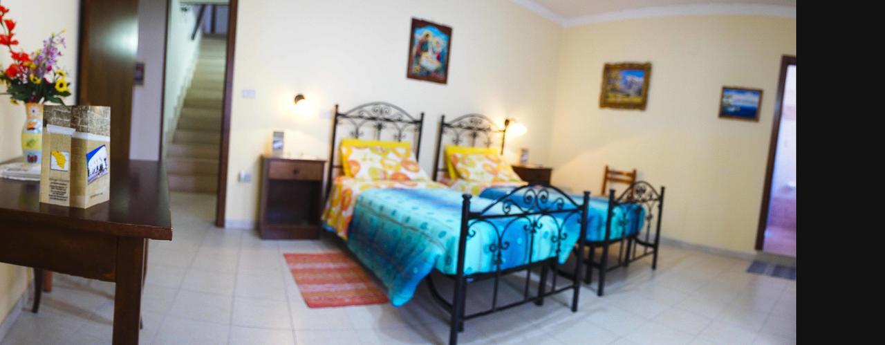 Albergo Vittoria Taviano  Zewnętrze zdjęcie
